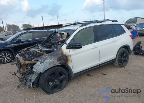 2021 Honda Passport Awd Elite z USA, uszkodzony, nr VIN 5FNYF8H09MB002163